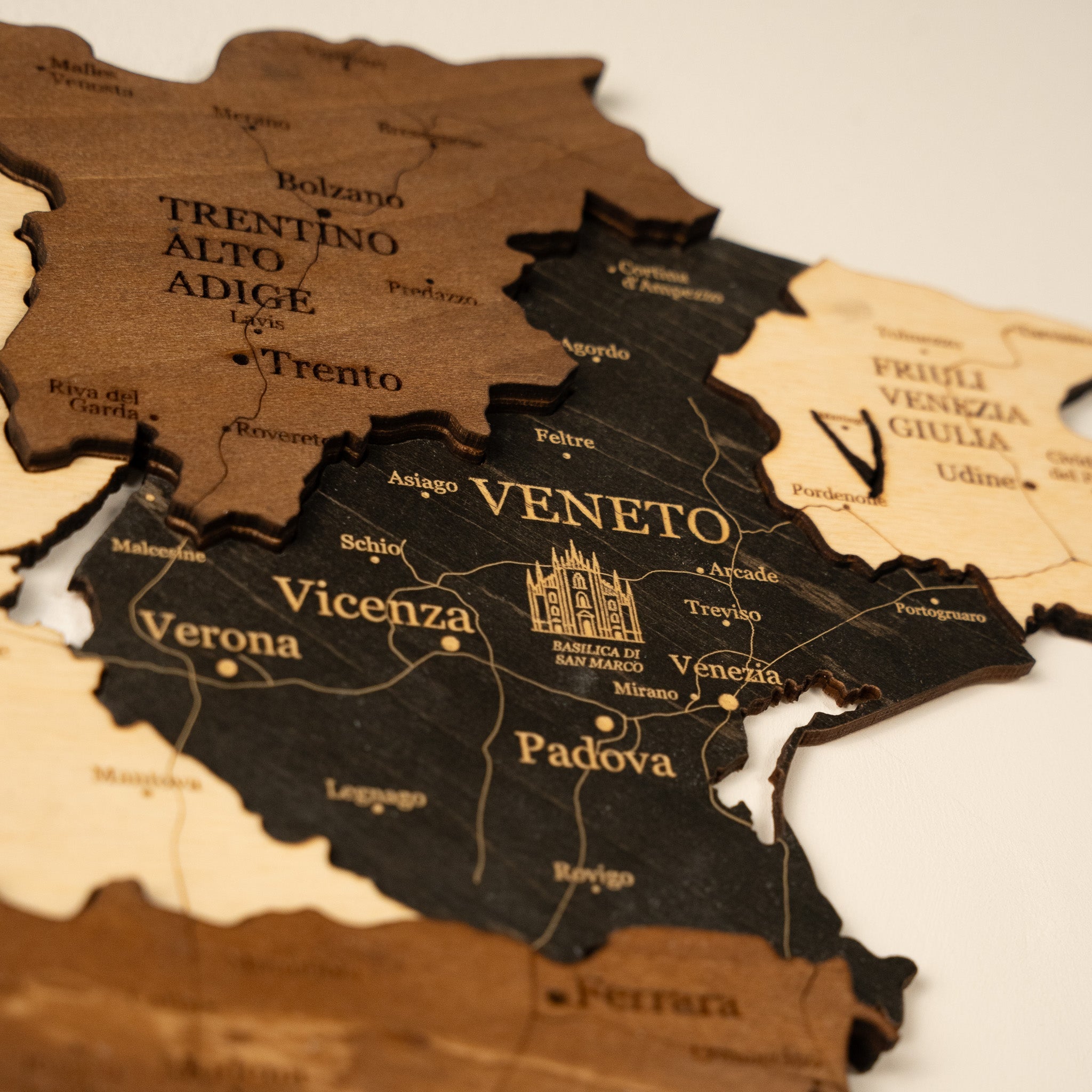 🇮🇹 Italy 3D Wooden Map